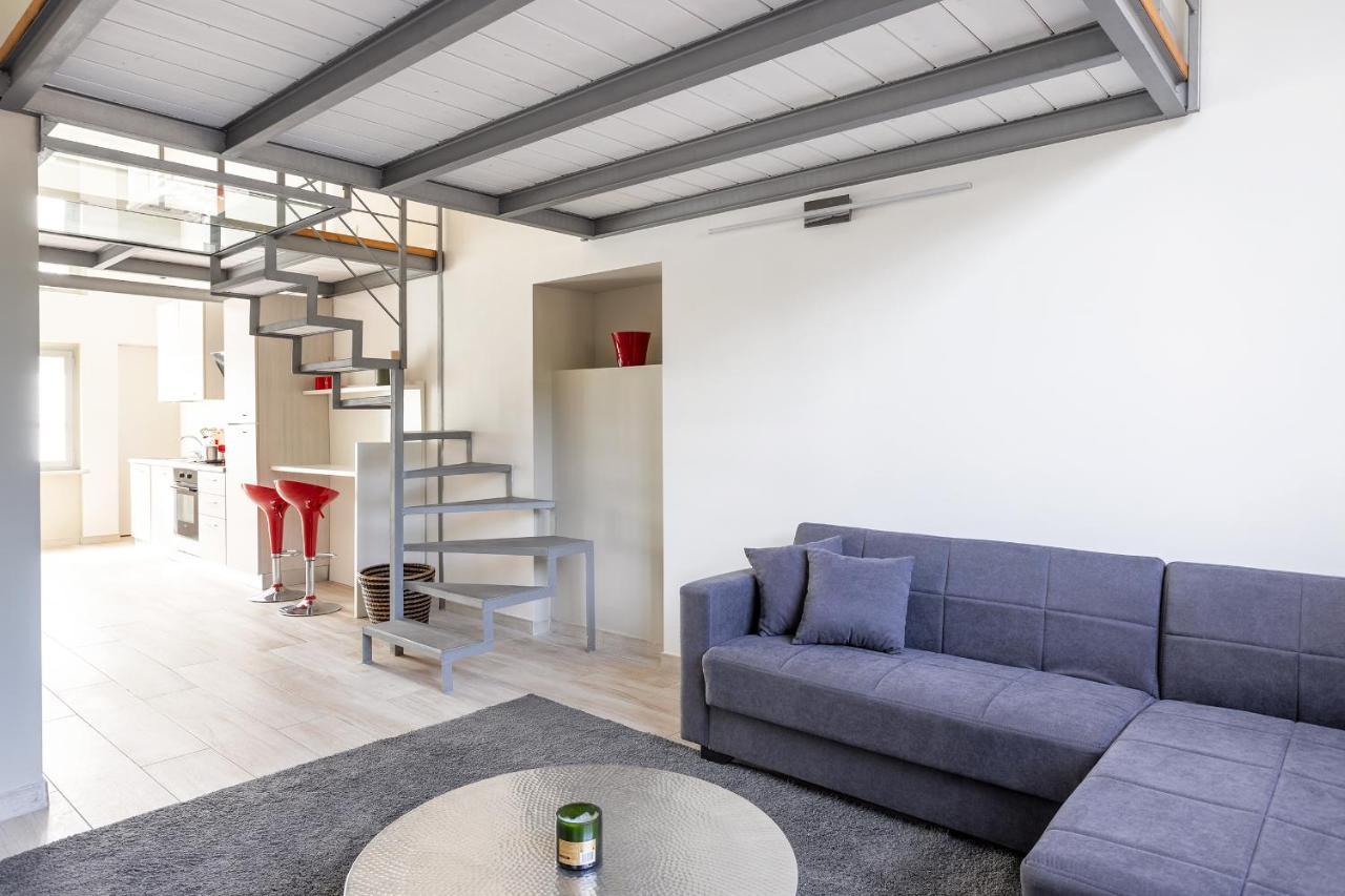 Appartamento Navigli-Duomo Exclusive Design Loft Su Due Piani Con Wifi Milano Esterno foto
